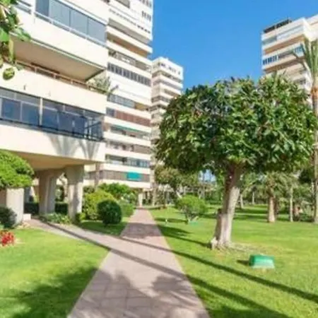 High Tower Playamar Appartamento