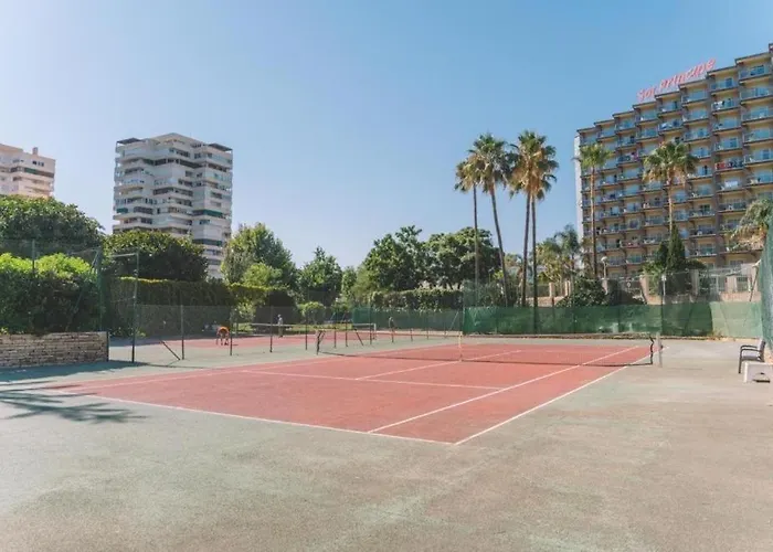 High Tower Playamar Apartamento *