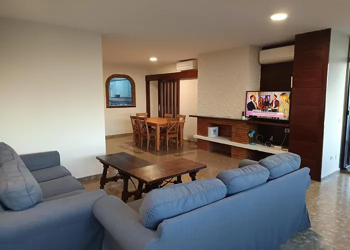 High Tower Playamar 토레몰리노스